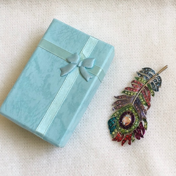 Never used Vintage Brooch with RhineStones Crystal - Picture 4 of 5